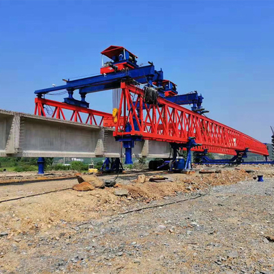 Özelleştirilmiş Güç Kaynağı Yol Köprüsü Kiriş Fırlatıcı Ekipman Makinesi